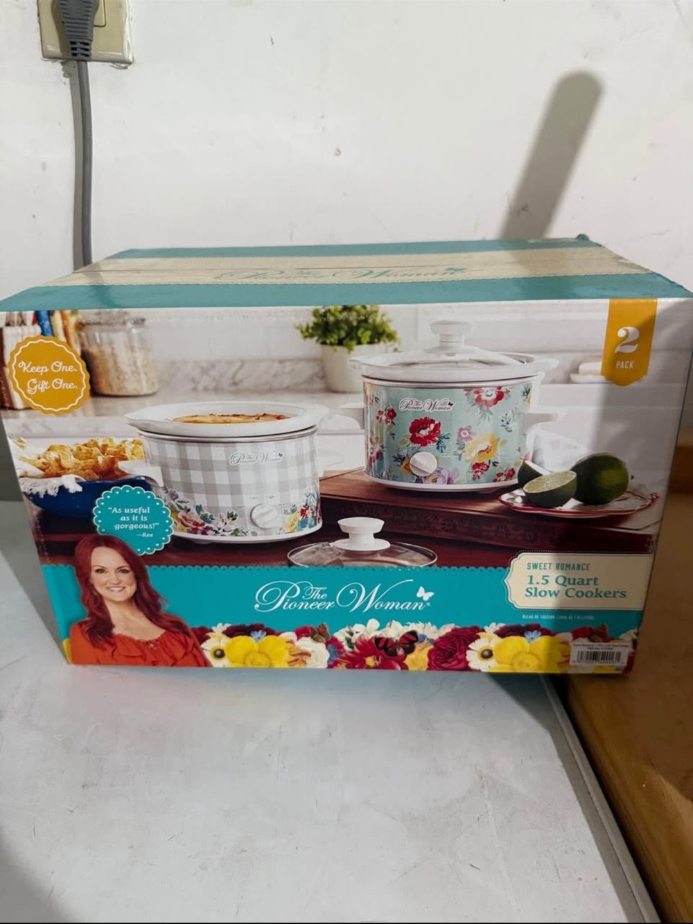 The Pioneer Woman Floral & Gingham 1.5 Quart Slow Cooker Set - White & Blue